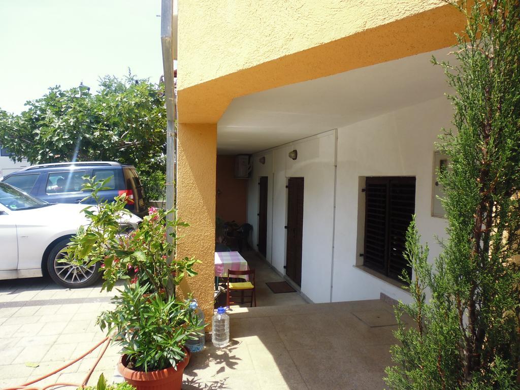 Apartments Jadranka Povile Novi Vinodolski Chambre photo