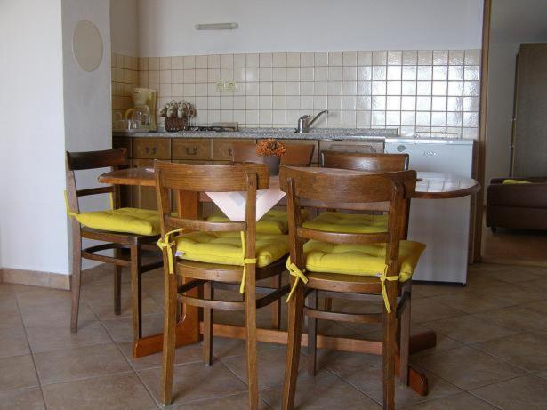 Apartments Jadranka Povile Novi Vinodolski Extérieur photo